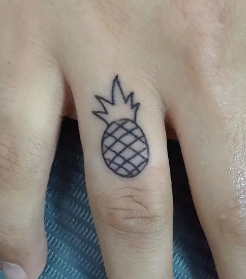 Easy Pineapple Tattoo 3