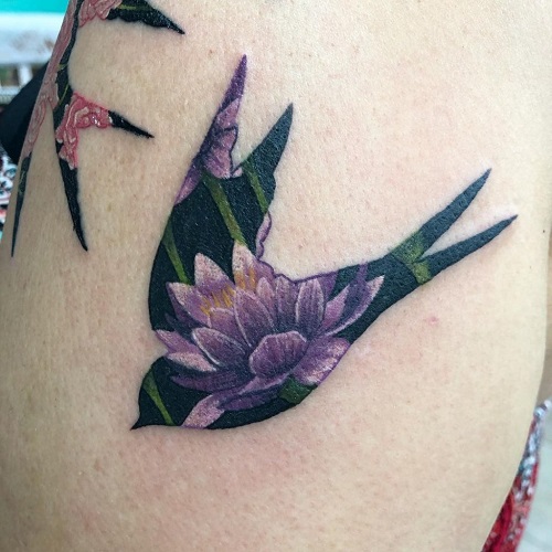  water Lily Tattoo ideas 2