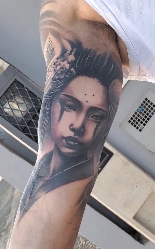 Woman Geisha Tattoo 2