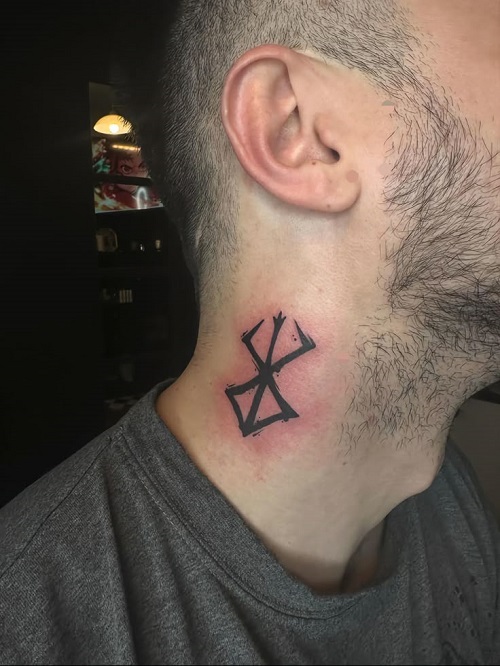 abstract tattoo design for guys 2