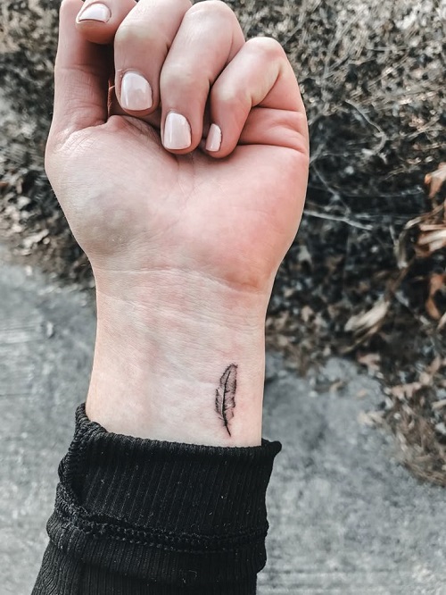 Top Tiny Tattoos Ideas 4