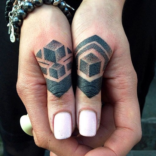 Hand Geometric Tattoos Design5