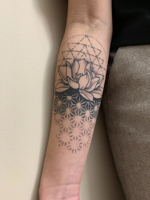 Shoulder Geometric Tattoos Design 6