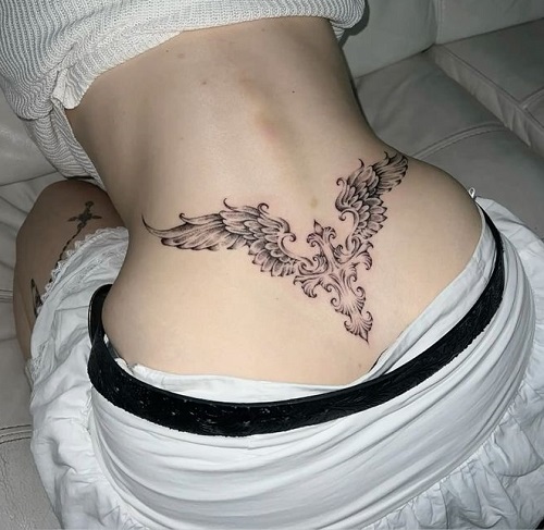 Stunning Lower Back Tattoos 7