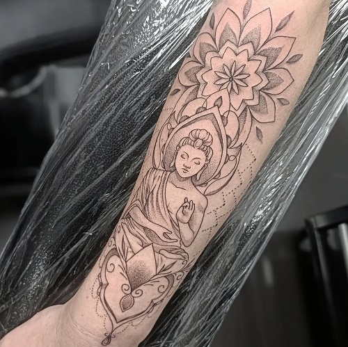 New Fine Line Art tattoo 3