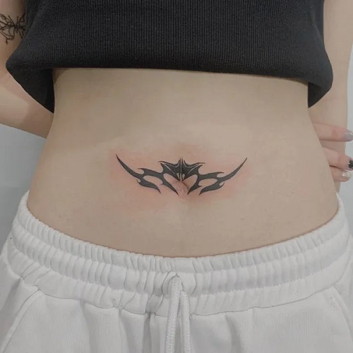 Beautiful Women Belly Button Tattoo Ideas 6