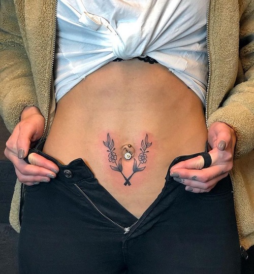 Women Belly Button Tattoo 1