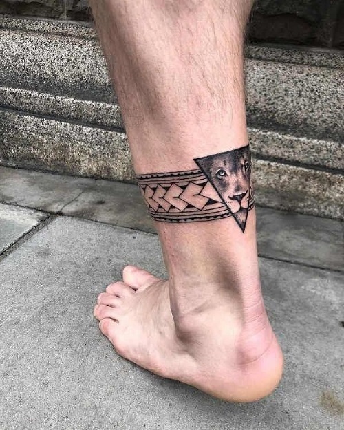 Eye Catching Ankle Bracelet Tattoo 2