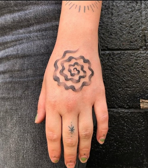 Trending Handpoke Tattoos Ideas 4