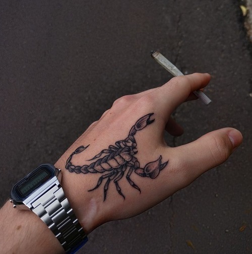 beautiful hand tattoo idea 3