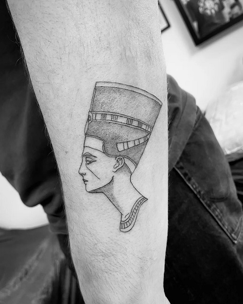 Women Egyptian Tattoo 3