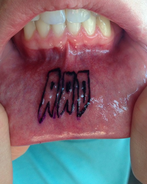 Trending lip Tattoo Ideas 3