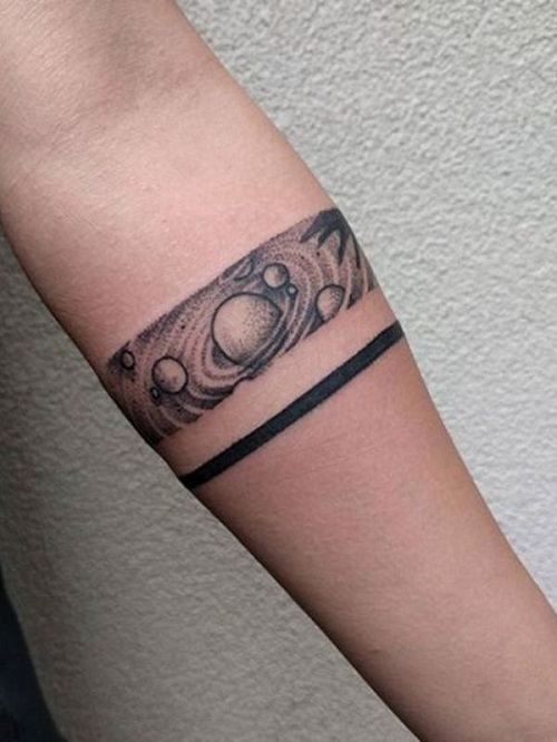 Women Arm Band Tattoo 4