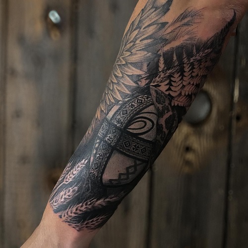 arm tattoo
