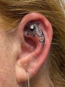 25 Tattoo Piercing Ideas That Work Perfectly Together - TattoosOfAsia