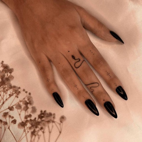 Tiny Finger Tattoo Ideas 6