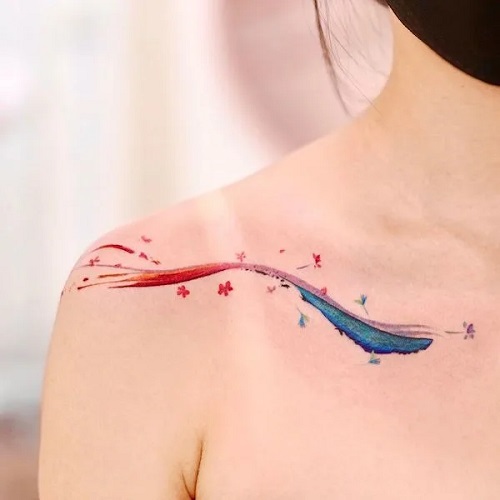 Beautiful Collarbone Tattoo 6