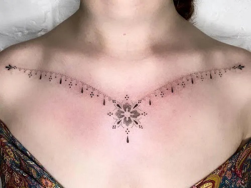 Women Collarbone Tattoo 2