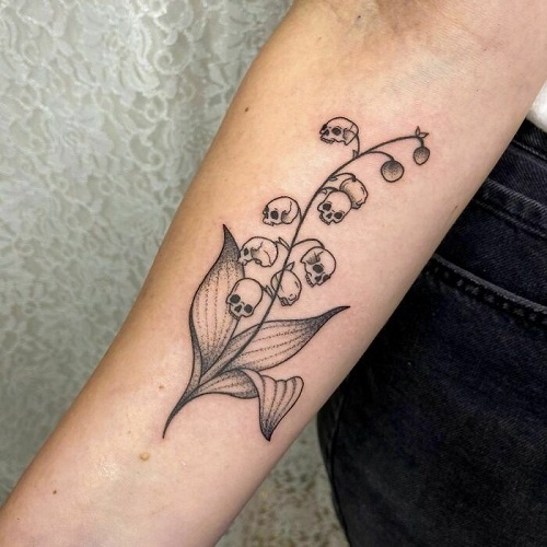 women Spooky Floral Tattoo 4