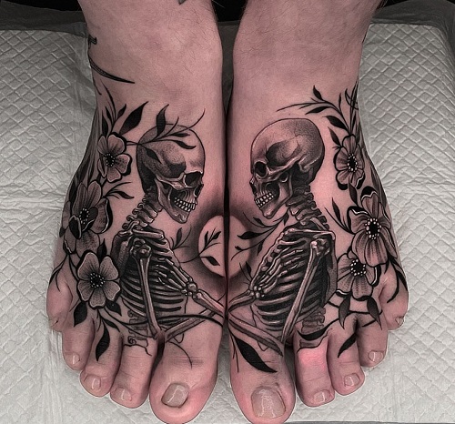 Spooky Halloween tattoo 4