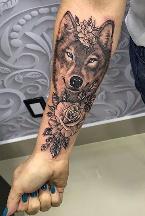 Wolf Tattoos for Women 1