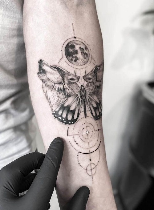 Stunning Wolf Tattoos 2