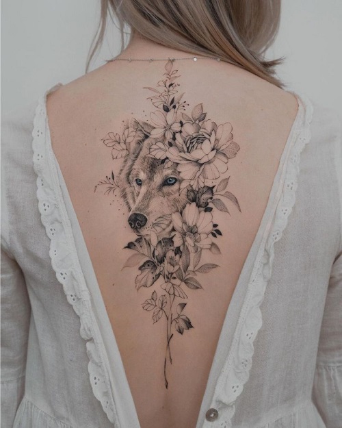 Wolf Tattoos for Women 2