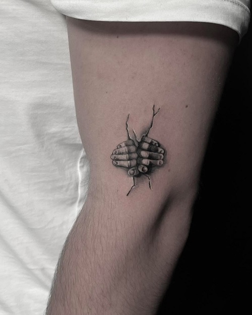 Ultimate Guide to Tiny Tattoos with Big Meaning 3