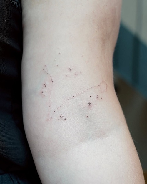 Ultimate Guide to Tiny Tattoos with Big Meaning 5