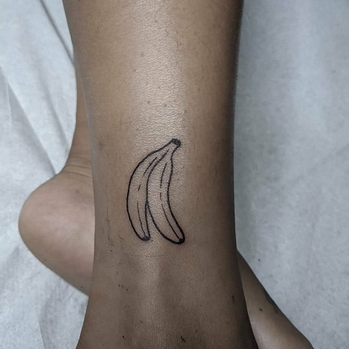 Trending Small Tattoo on Instagram 1
