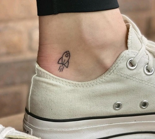 Trending Small Tattoo on Instagram 4