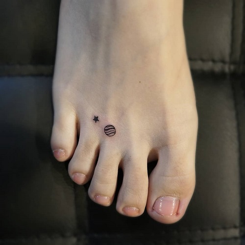 Viral Small Tattoo on Instagram 1