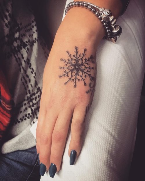 Minimal Christmas tattoo 20