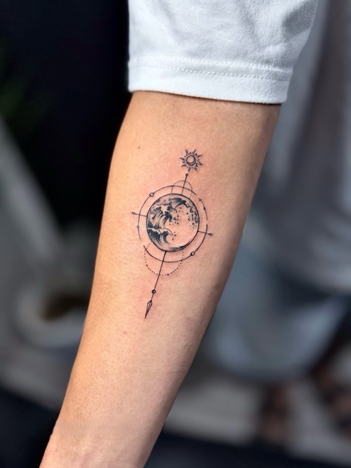 Nature-inspired earthy tattoos