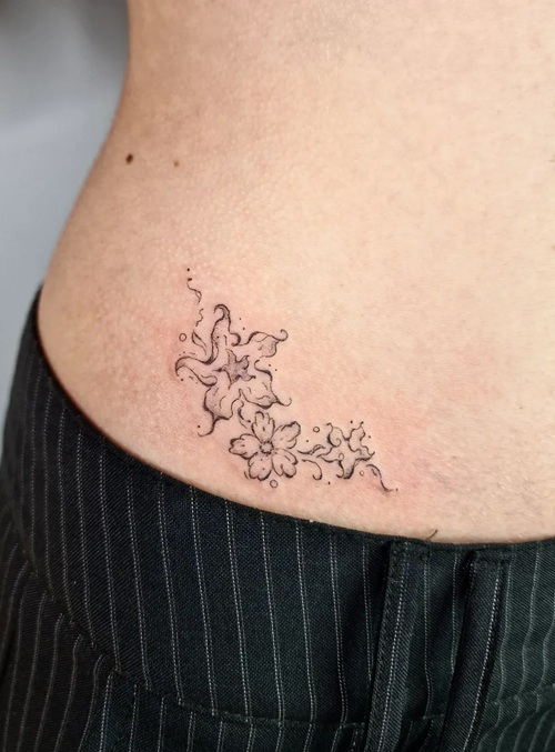 Unique Hip Tattoo Idea
