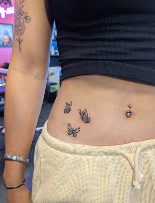 Unique Hip Tattoo Idea