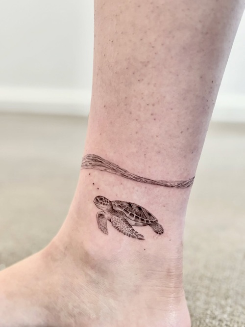 Mini sea life tattoo